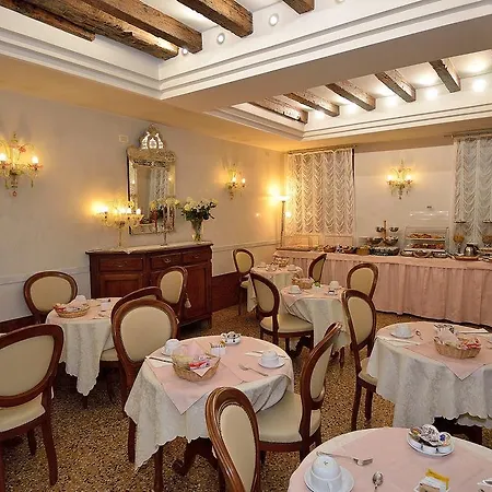 Hotel Da Bruno Venedig